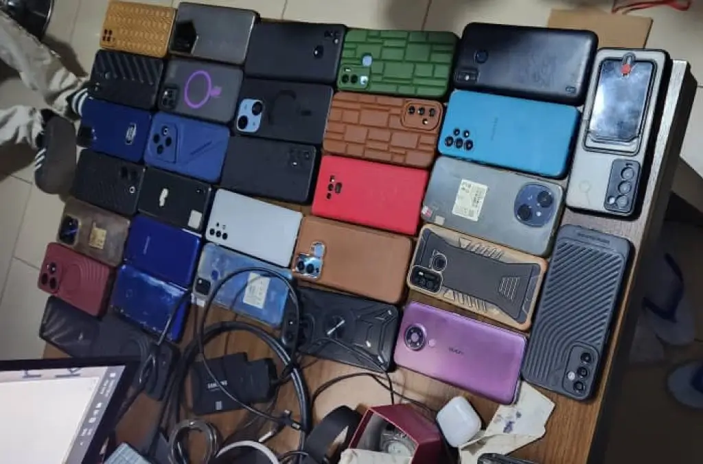 Romance scams and sextortion rings dismantled in West Africa.