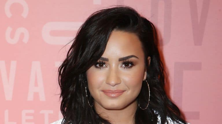 Demi Lovato’s Connection W/ Henri Levy Is ‘Strong’