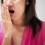 lifestyleug.com__foods eliminate bad breath getty images (1)
