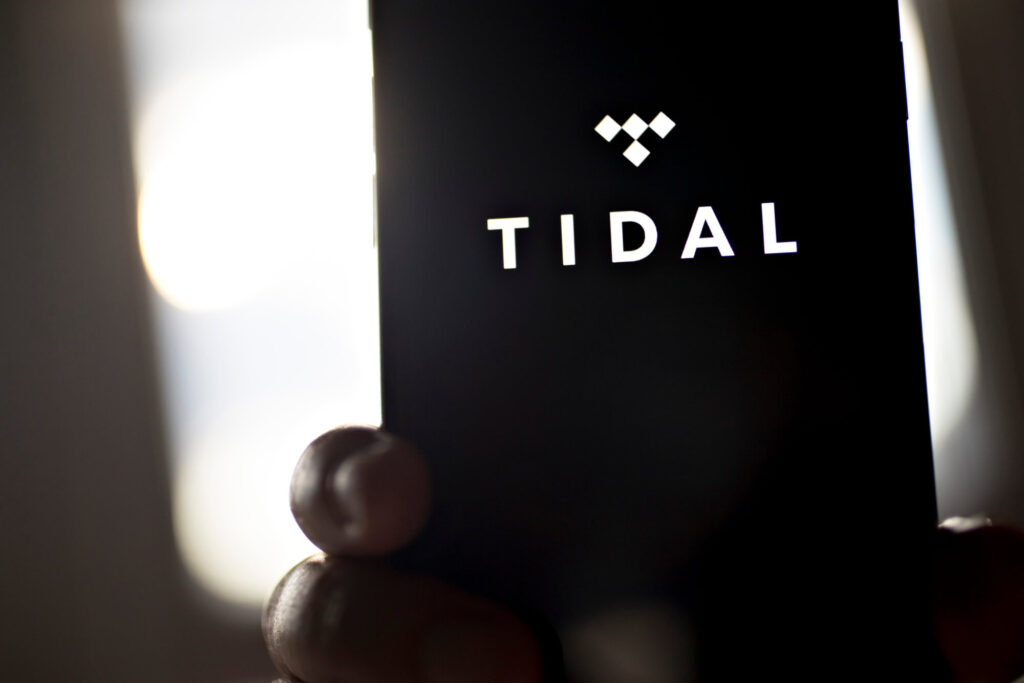 lifestyleug.com__Twitter founder Jack Dorsey buys a majority stake in TIDAL (1)