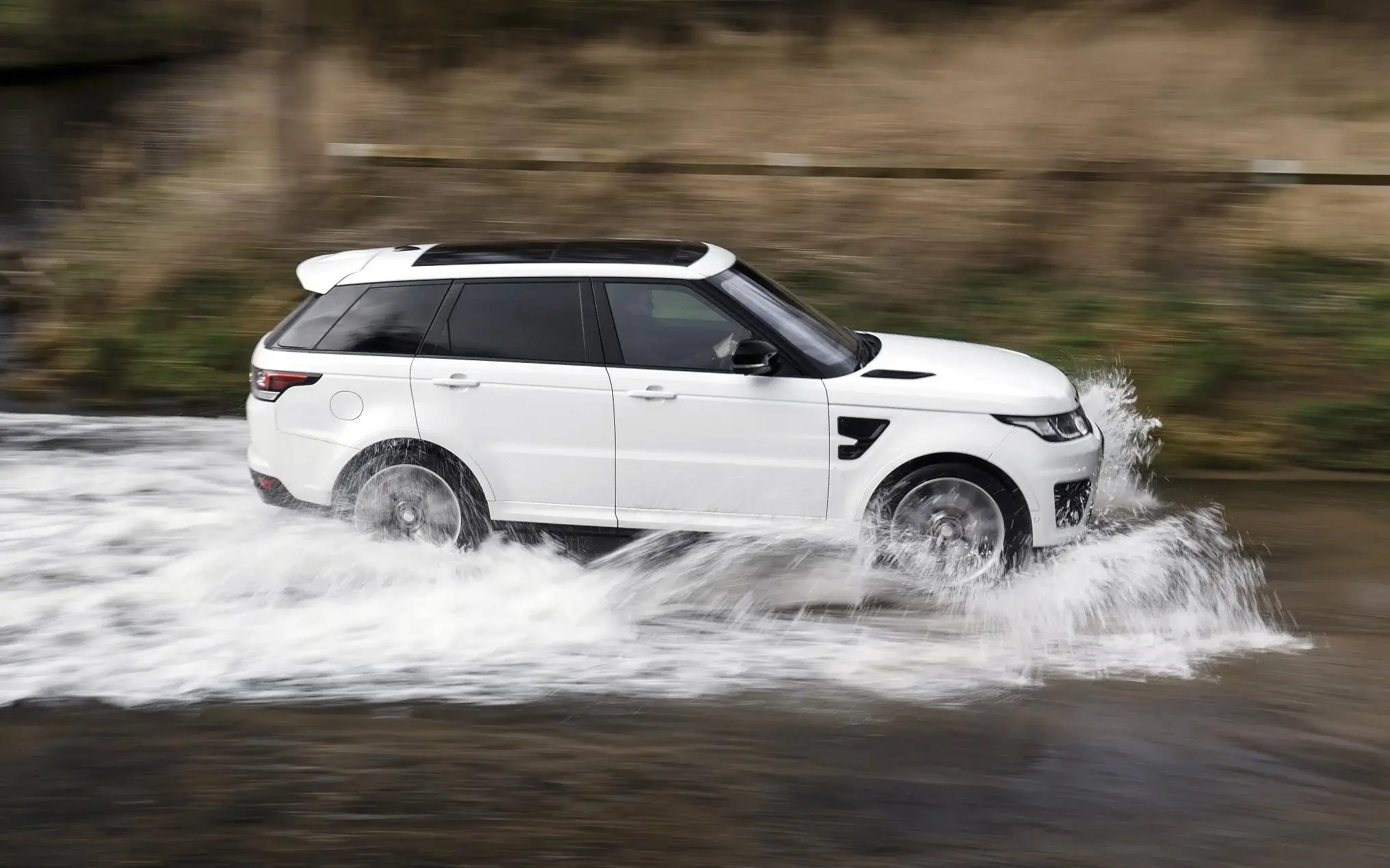 restricted performance range rover